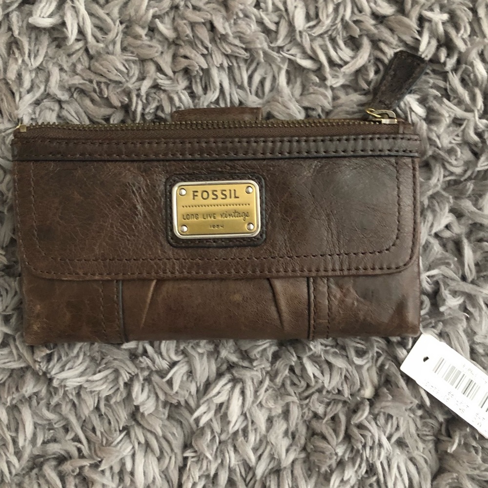 Fossil wallet